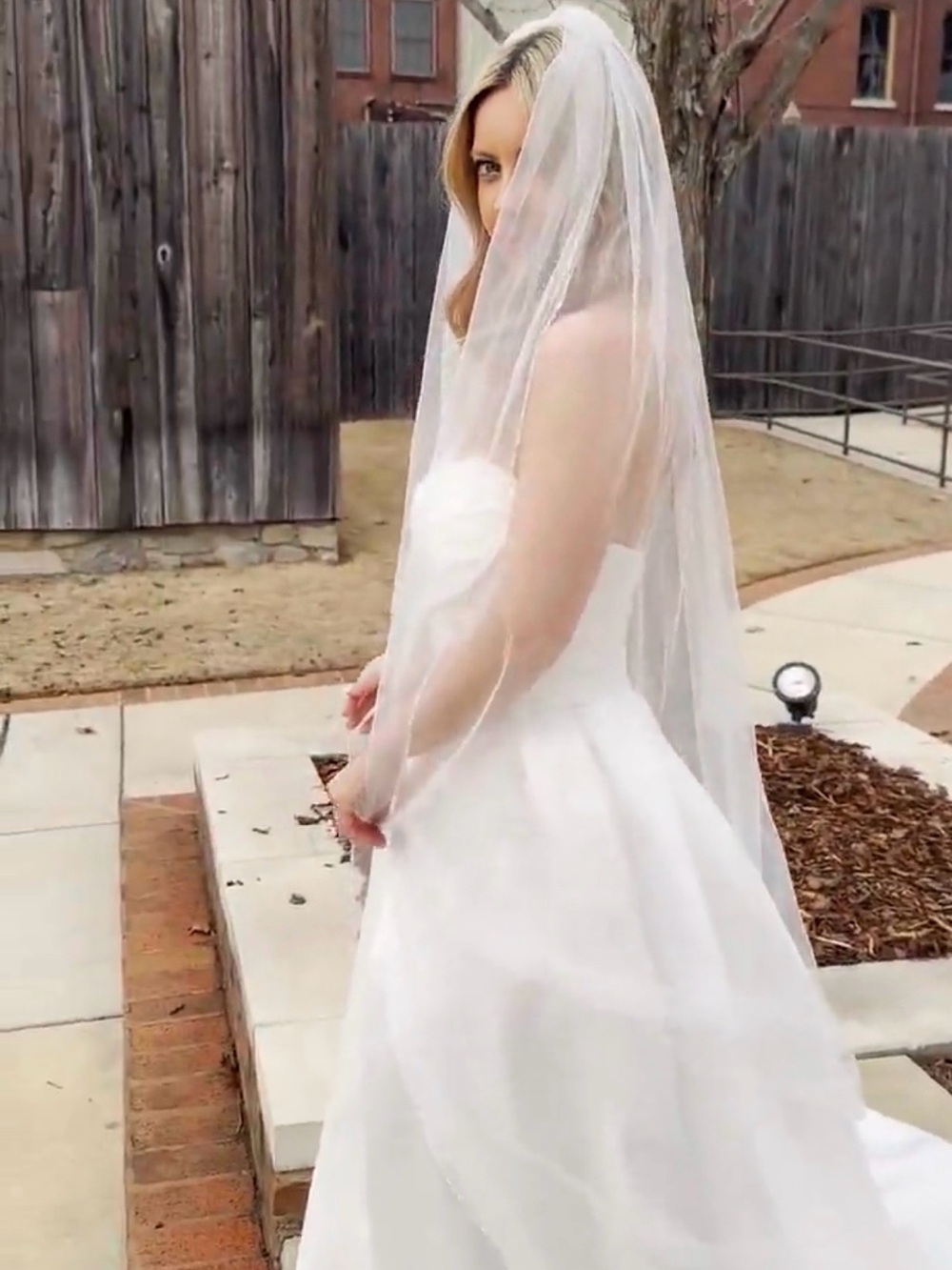 Elegant Wedding Beaded Veil - Picture 5 of 5